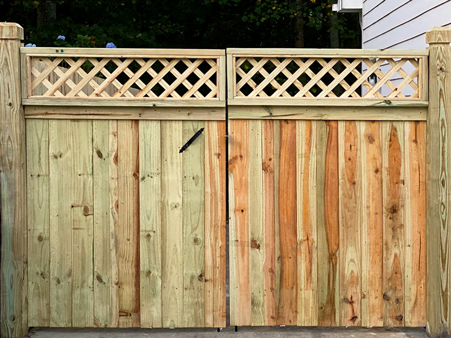 Residential wood gate project