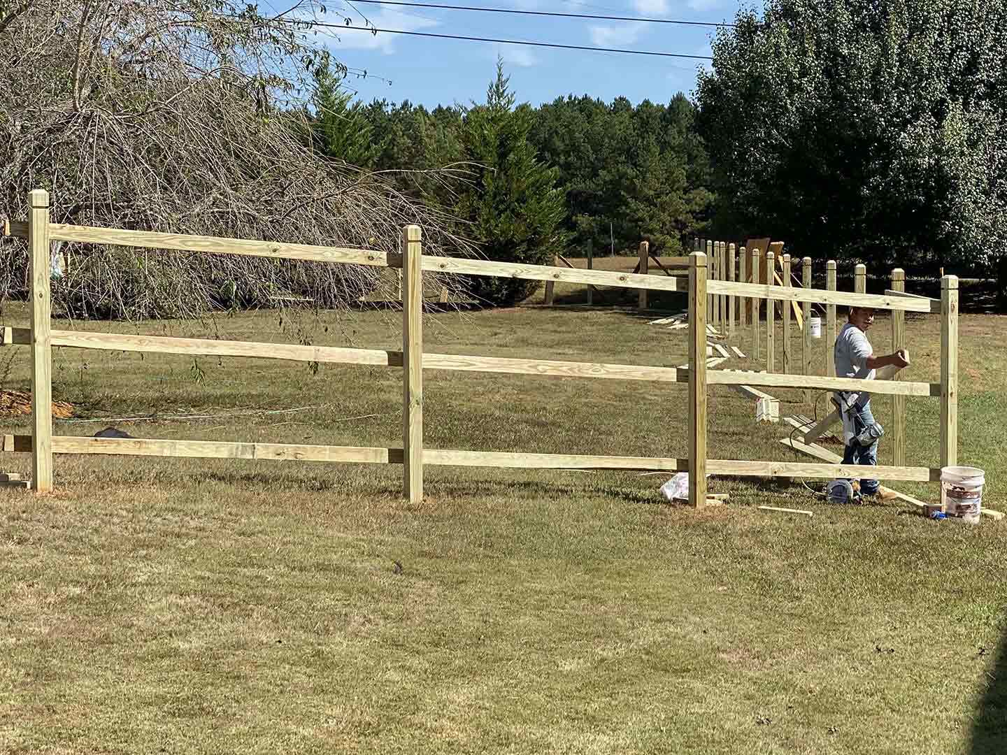 Photo of a Cobb County Fence contractor
