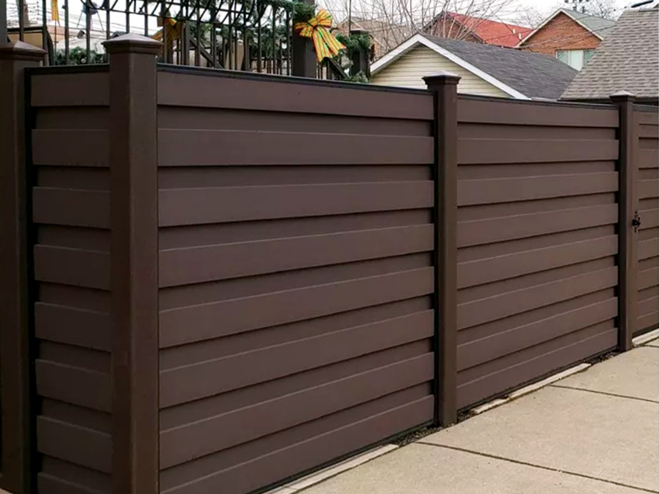 Specialty Trex Fence in Dallas Georgia