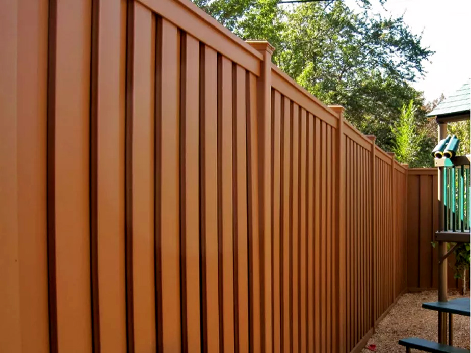 Specialty Trex Fence in Dallas Georgia