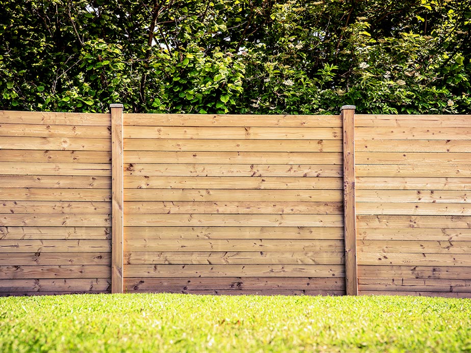 Coweta County GA horizontal style wood fence